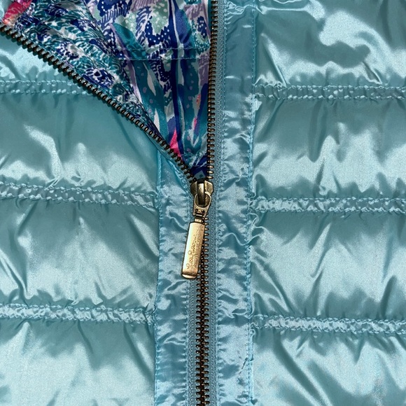 NWOT Light Blue Lilly Pulitzer Down Vest - Picture 5 of 7